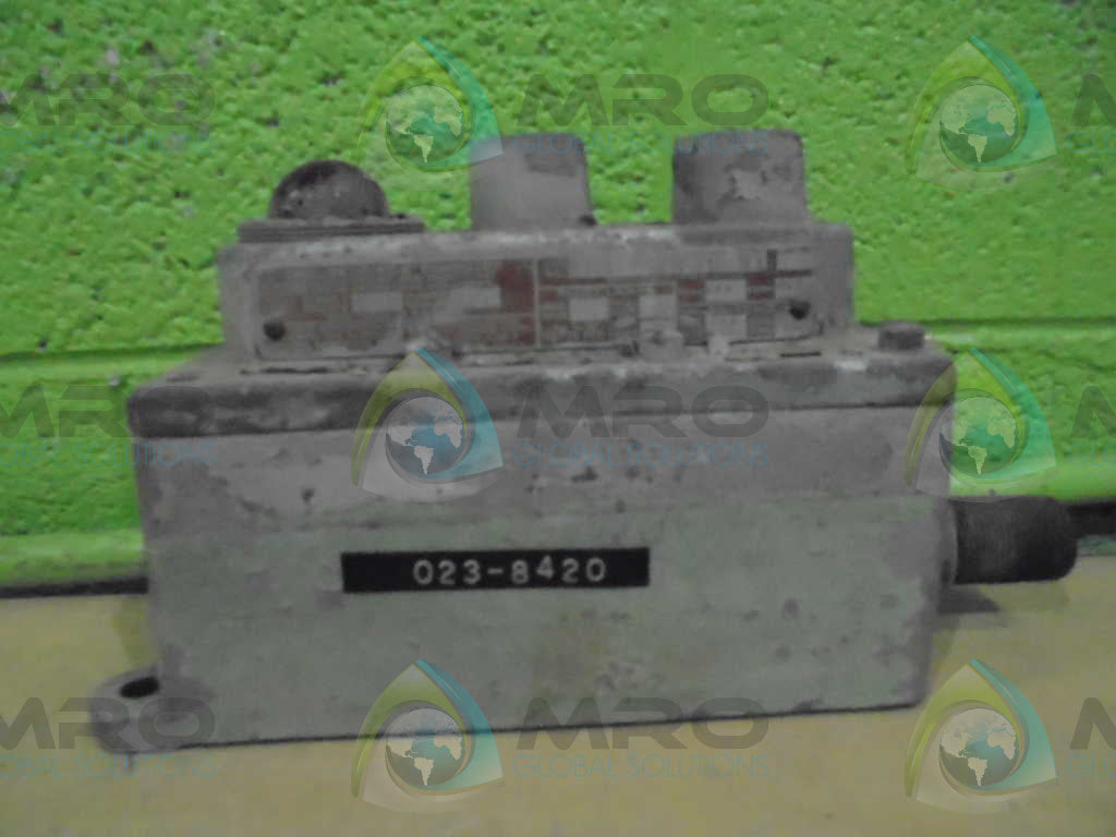 CROUSE-HINDS EFD-2475 STATION *USED*