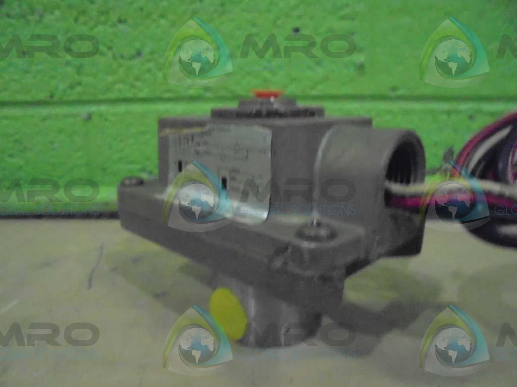 SKINNER ELECTRIC VALVES X53ARBM2050 SOLENOID VALVE *NEW NO BOX*