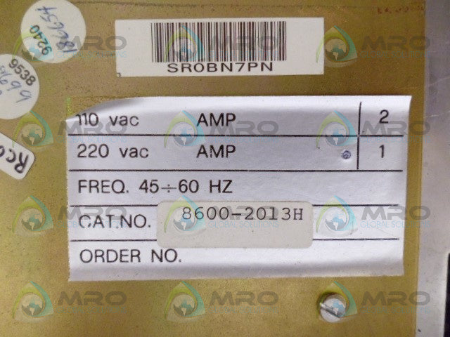 ALLEN BRADLEY 8600-2013H SERIES 8600 9" CRT OPERSTOR PANEL *NEW NO BOX*