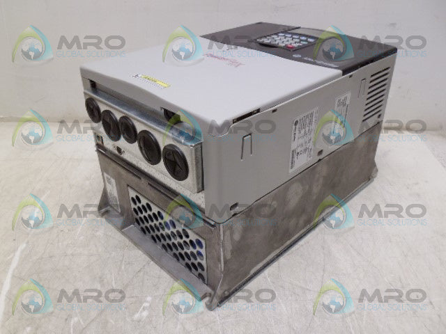 ALLEN BRADLEY POWERFLEX 700 20BD027A3AYNAND0 SER B FRN 4.002 DRIVE *NEW IN BOX*