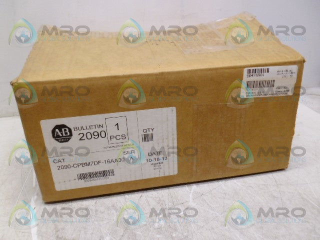 ALLEN BRADLEY 2090-CPBM7DF-16AA30 SER A CABLE *NEW IN BOX*