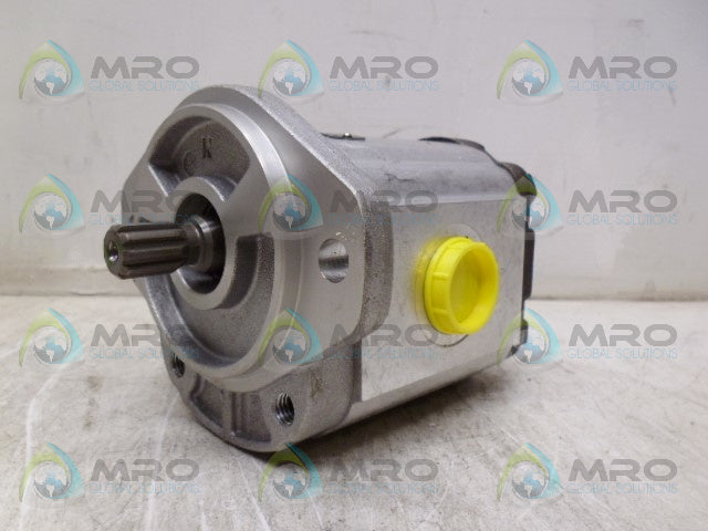 PARKER 3349111877 PUMP *NEW NO BOX*