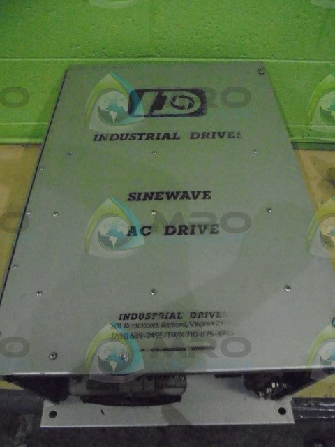 INDUSTRIAL DRIVES VSF2-230/130-03-100-VRF1-25406C2 AC DRIVE *USED*
