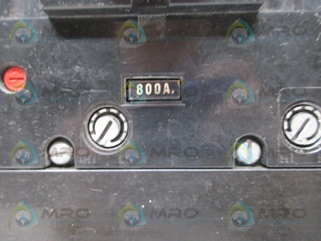 GENERAL ELECTRIC TB83F 800A TRI-BREAK CIRCUIT BREAKER *USED*
