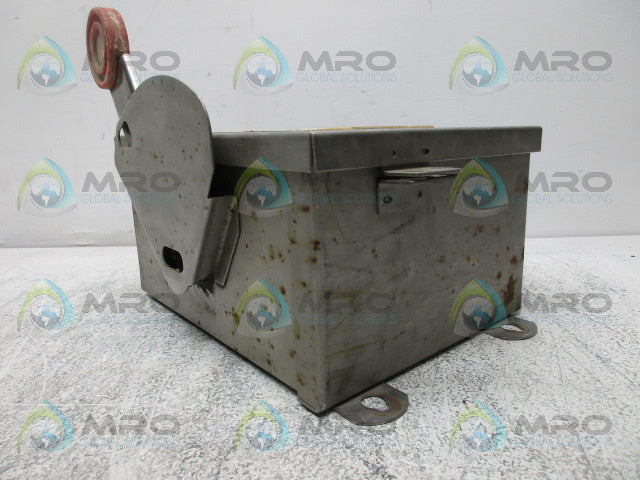 CUTLER HAMMER DH361UWK 30A HEAVY DUTY SAFETY SWITCH *USED*
