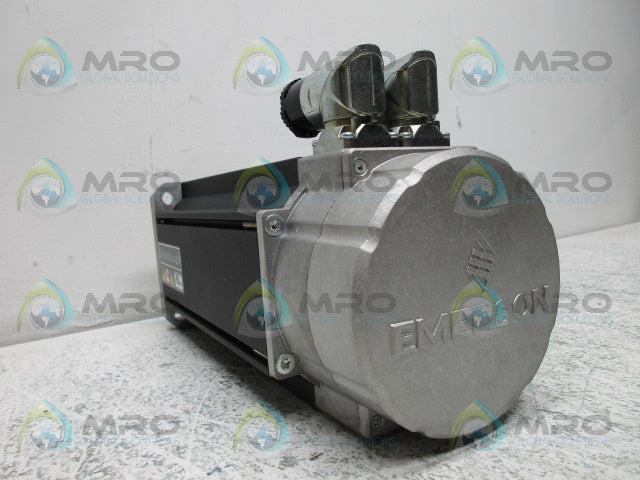 CONTROL TECHNIQUES 115UDC305BACAA SERVO MOTOR *NEW IN BOX*