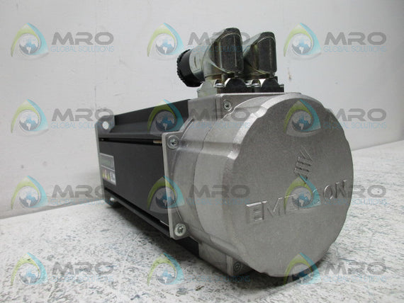 CONTROL TECHNIQUES 115UDC305BACAA SERVO MOTOR *NEW IN BOX*