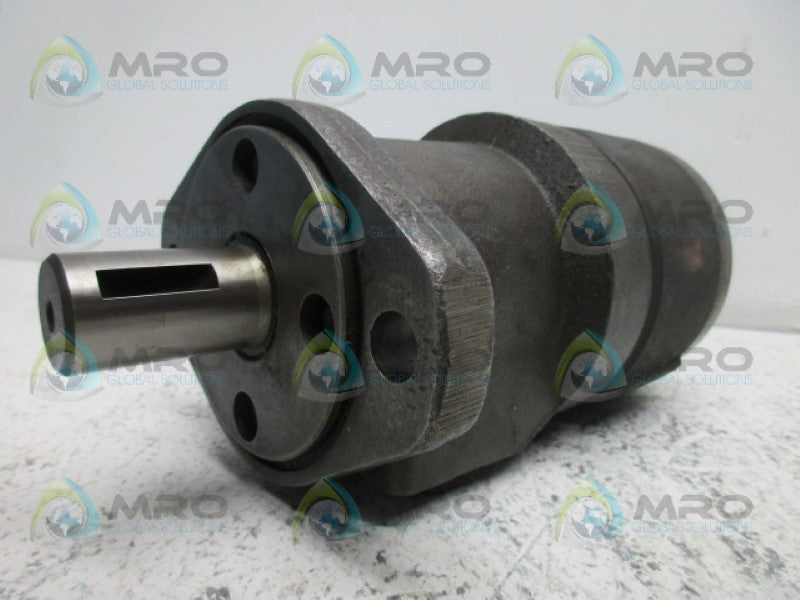 CHAR-LYNN EATON 1031040008 HYDRAULIC MOTOR *USED*