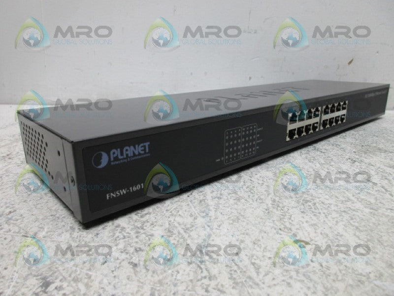 PLANET FNSW-1601 ETHERNET SWITCH 10/100 *NEW IN BOX*