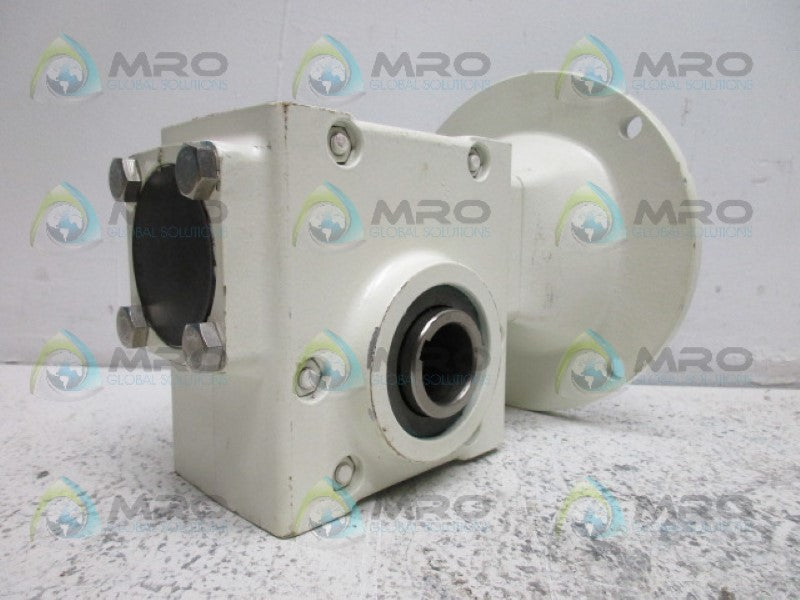 INDUSTRIAL MRO 34B-SM23-2 GEAR REDUCER RATIO 20:1 *NEW NO BOX*