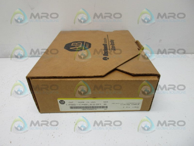 ALLEN BRADLEY 1492-CABLE25M SER B INTERFACE WIRING CABLE *NEW IN BOX*