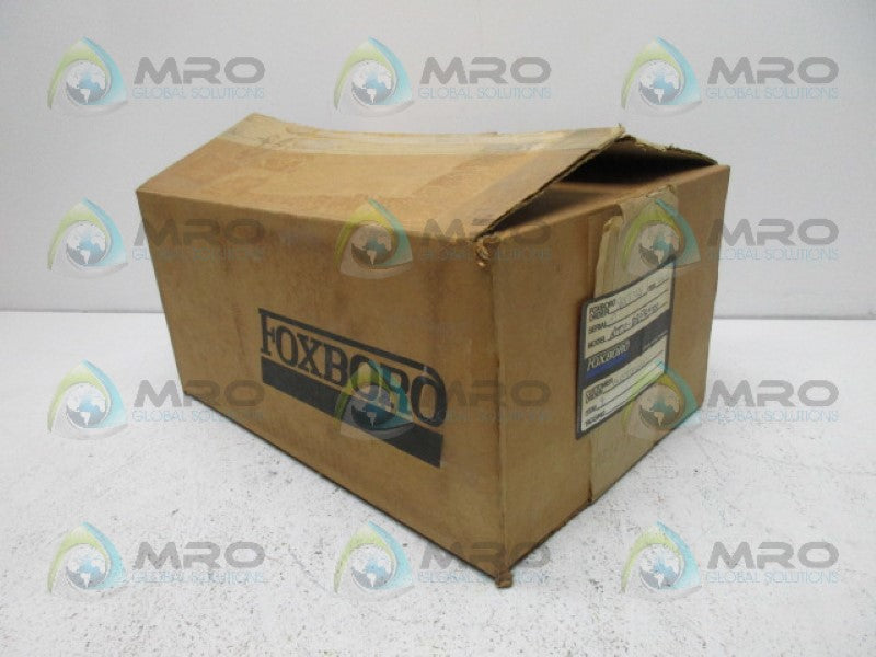 FOXBORO RTT10-DQFSN000 TEMPERATURE TRANSMITTER *NEW IN BOX*