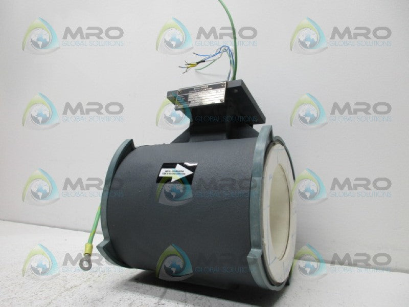 FOXBORO 8004A-WCT-PJGFGZ MAGNETIC FLOWTUBE *USED*