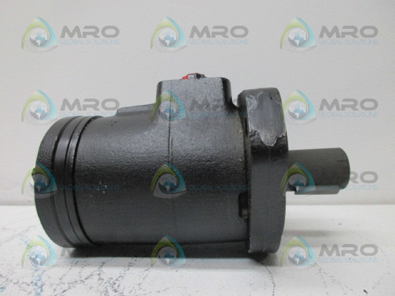 CHAR-LYNN 1011289009 HYDRAULIC MOTOR *NEW IN BOX*