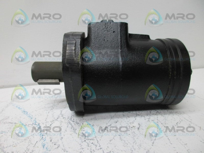 CHAR-LYNN 1011128009 HYDRAULIC MOTOR *NEW NO BOX*
