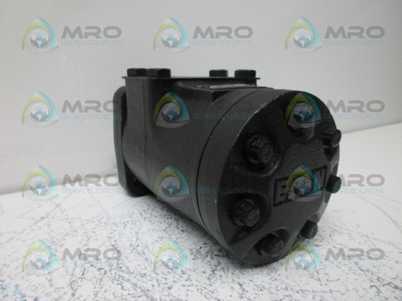 CHAR-LYNN 1011017009 HYDRAULIC MOTOR *NEW NO BOX*
