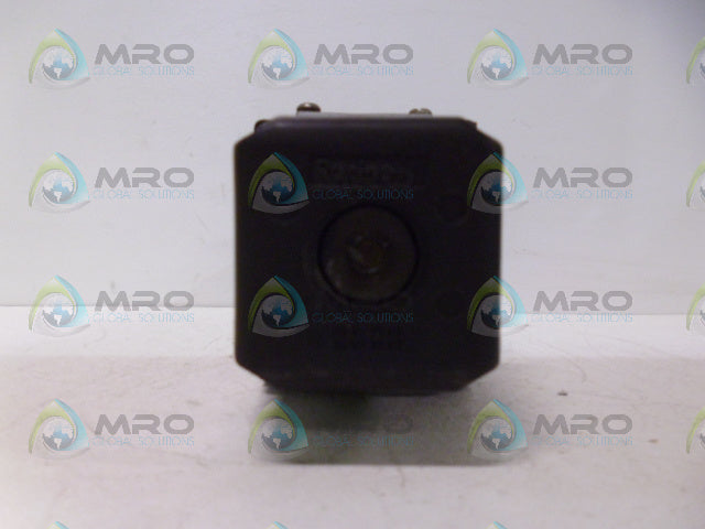 RACINE FD4-DSKS-702S-50 SOLENOID VALVE *USED*