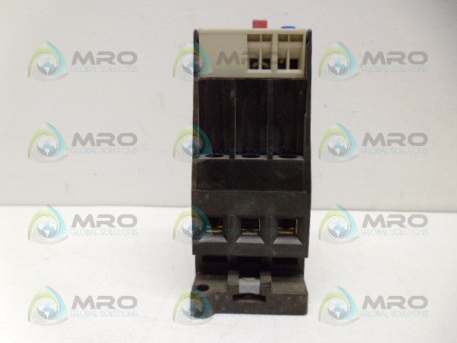 SIEMENS 3UA5900-2M OVERLOAD RELAY 32-45A *USED*