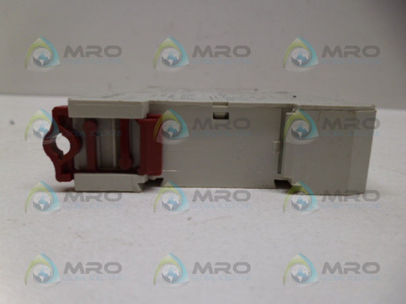 ALLEN BRADLEY 700-FSM4UU23 SER. B TIMING RELAY *USED*