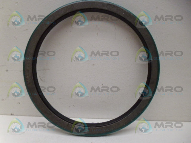 SKF 38040 OIL SEAL *NEW IN BOX*