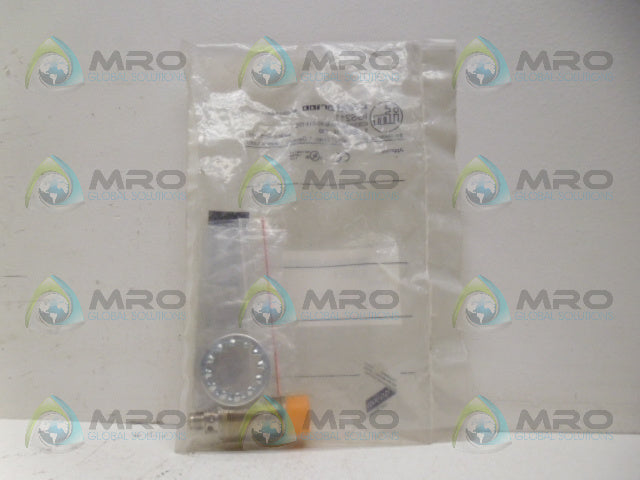 IFM EFECTOR IFS211 INDUCTIVE SENSOR *NEW IN FACTORY BAG*