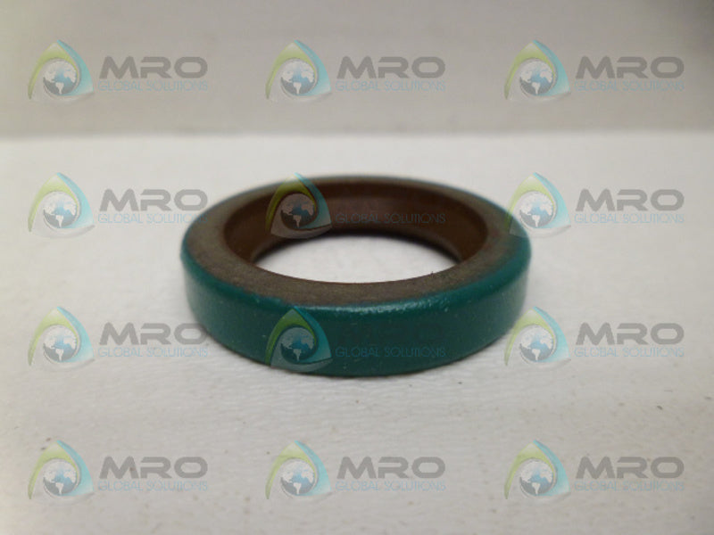 SKF 8621 OIL SEAL *NEW IN BOX*