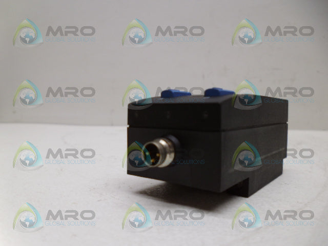 FESTO SDE1-D10-G2-R14-L-P1-M8 PRESSURE SENSOR *NEW NO BOX*