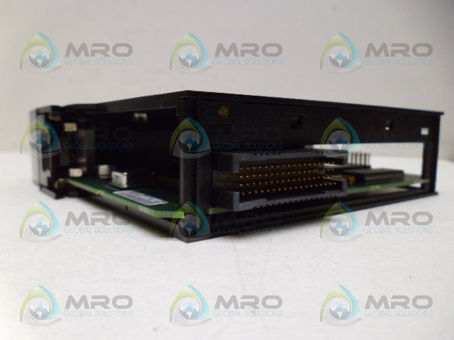 ALLEN BRADLEY CONTROLLOGIX 1756-M08SE SER. B F/W 15.32 INTERFACE *NEW IN BOX*