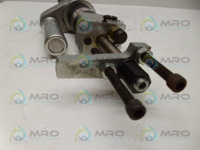 INGERSOLL-RAND 8245-B30-1 SELF FEED DRILL UNIT (AS PICTURED) *USED*