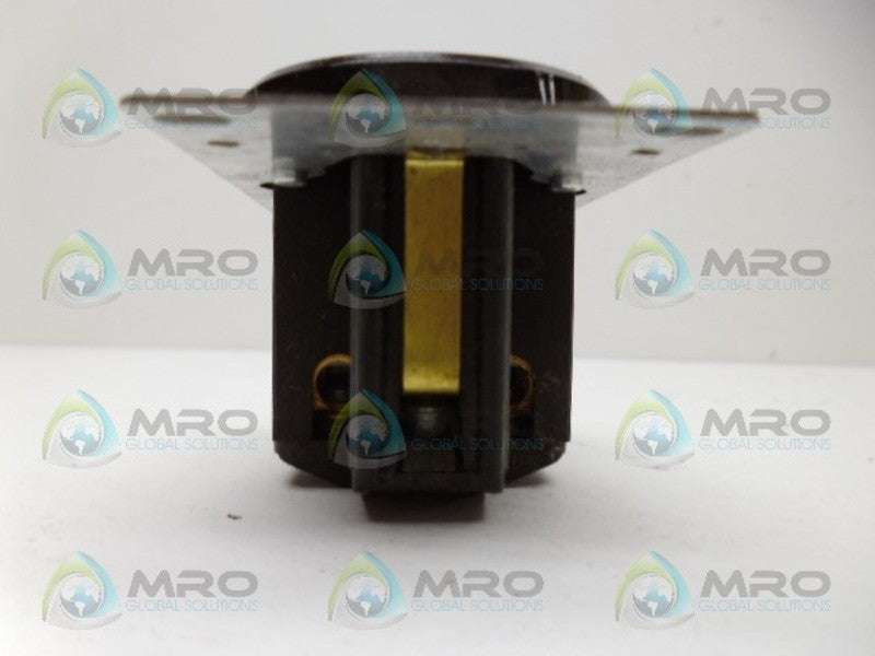 LEVITON 30A RECEPTACLE NSNP