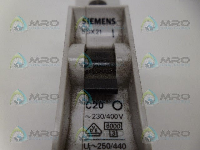 SIEMENS 5SX2120-7 CIRCUIT BREAKER 20A *NEW NO BOX*