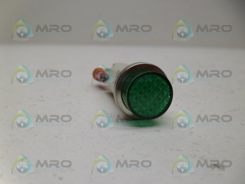 INDUSTRIAL MRO ILE4-125N-G-Q INDICATOR LIGHT (GREEN) *USED*
