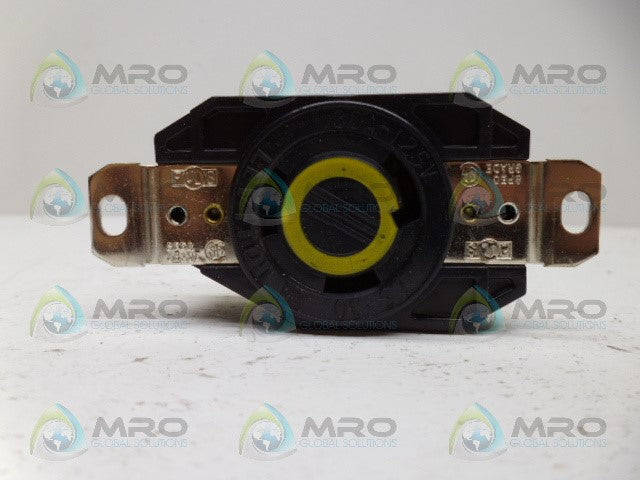 LEVITON 2610 RECEPTACLE *NEW IN BOX*