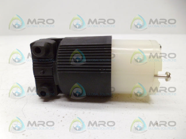 COOPER CWL515C CONNECTOR *NEW IN BOX*
