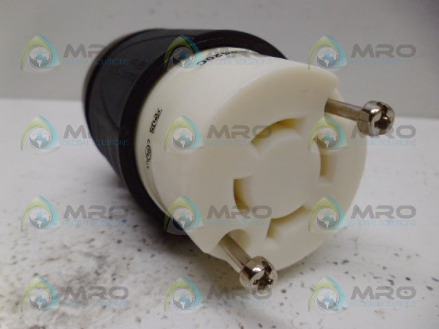 PASS & SEYMOUR L1520-C TURNLOCK CONNECTOR *NEW IN BOX*