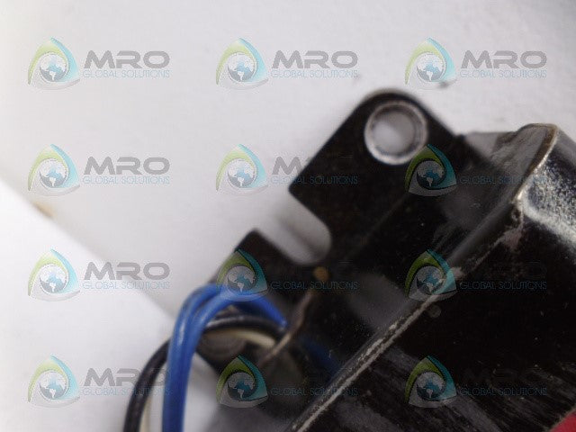 A ADVANCE V-140-2-TP BALLAST *USED*