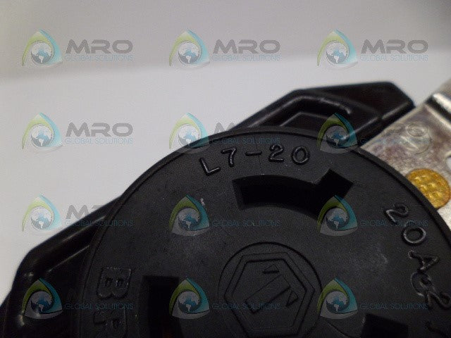 BRYANT L7-20 LOCKING RECEPTACLE *NEW NO BOX*