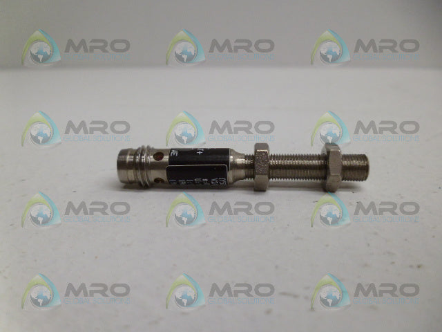 IFM EFECTOR IY5036 INDUCTIVE PROXIMITY SENSOR *NEW IN BOX*