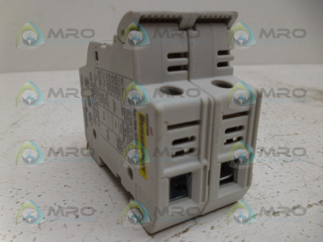COOPER BUSSMAN CHCC FUSE HOLDER *NEW NO BOX*