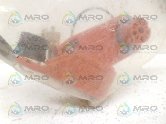 AMPHENOL C164-639F-5S-10 CONNECTOR *NEW IN FACTORY BAG*