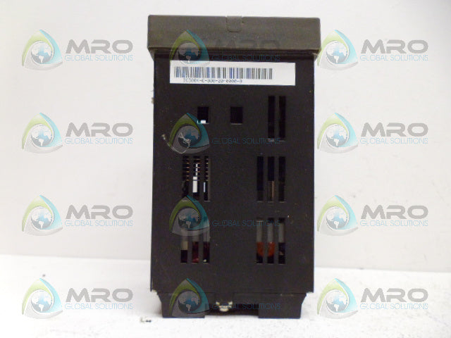 HONEYWELL DC300K-E-000-20-0000-0 TEMPERATURE CONTROLLER *NEW NO BOX*