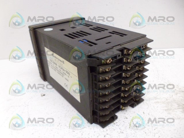 HONEYWELL DC300K-E-000-20-0000-0 TEMPERATURE CONTROLLER *NEW NO BOX*
