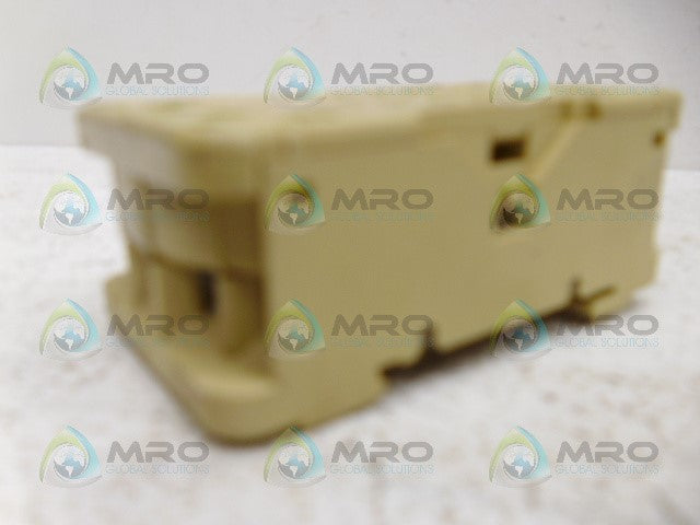 LUMBERG 111PGS RELAY SOCKET *USED*