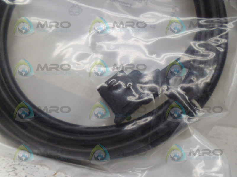 PARKER PES-C2201F CONNECTOR *NEW IN FACTORY BAG*