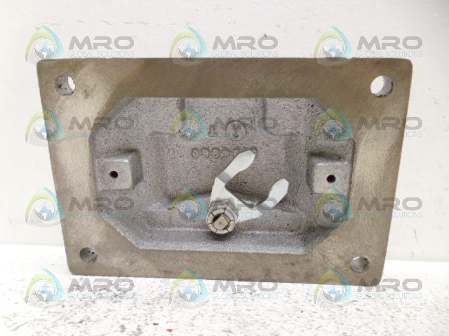 CROUSE-HINDS DS415A COVER *NEW IN BOX*