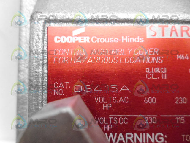 CROUSE-HINDS DS415A COVER *NEW IN BOX*