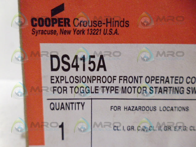 CROUSE-HINDS DS415A COVER *NEW IN BOX*