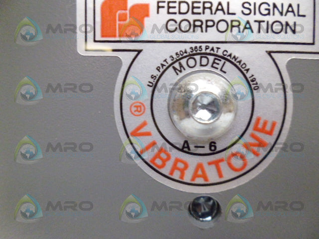 FEDERAL SIGNAL A6 GONG *NEW IN BOX*
