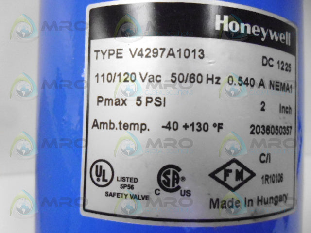 HONEYWELL V4297A1013 SOLENOID SAFETY SHUT OFF VALVE *NEW IN BOX*