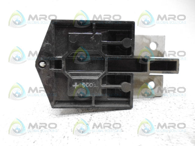 GE-MASTER MAIN TLK200 LUG KIT *NEW NO BOX*